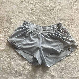 Lululemon Hotty Hot Shorts 2.5”